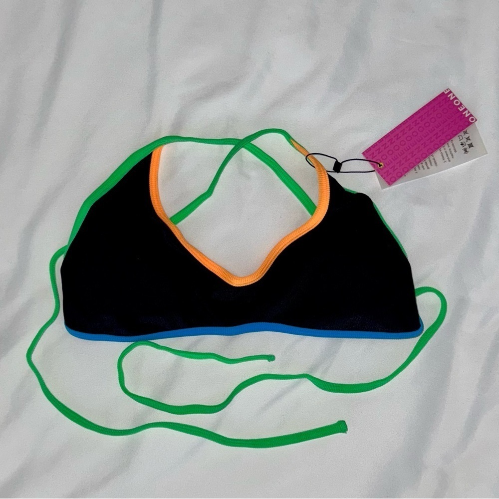 NWT OneOne Swimwear Bikini *Top Only* Cabo Black Yellow Green Ribbed Large New - Picture 3 of 4